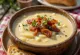 Crema de patata cremosa servida